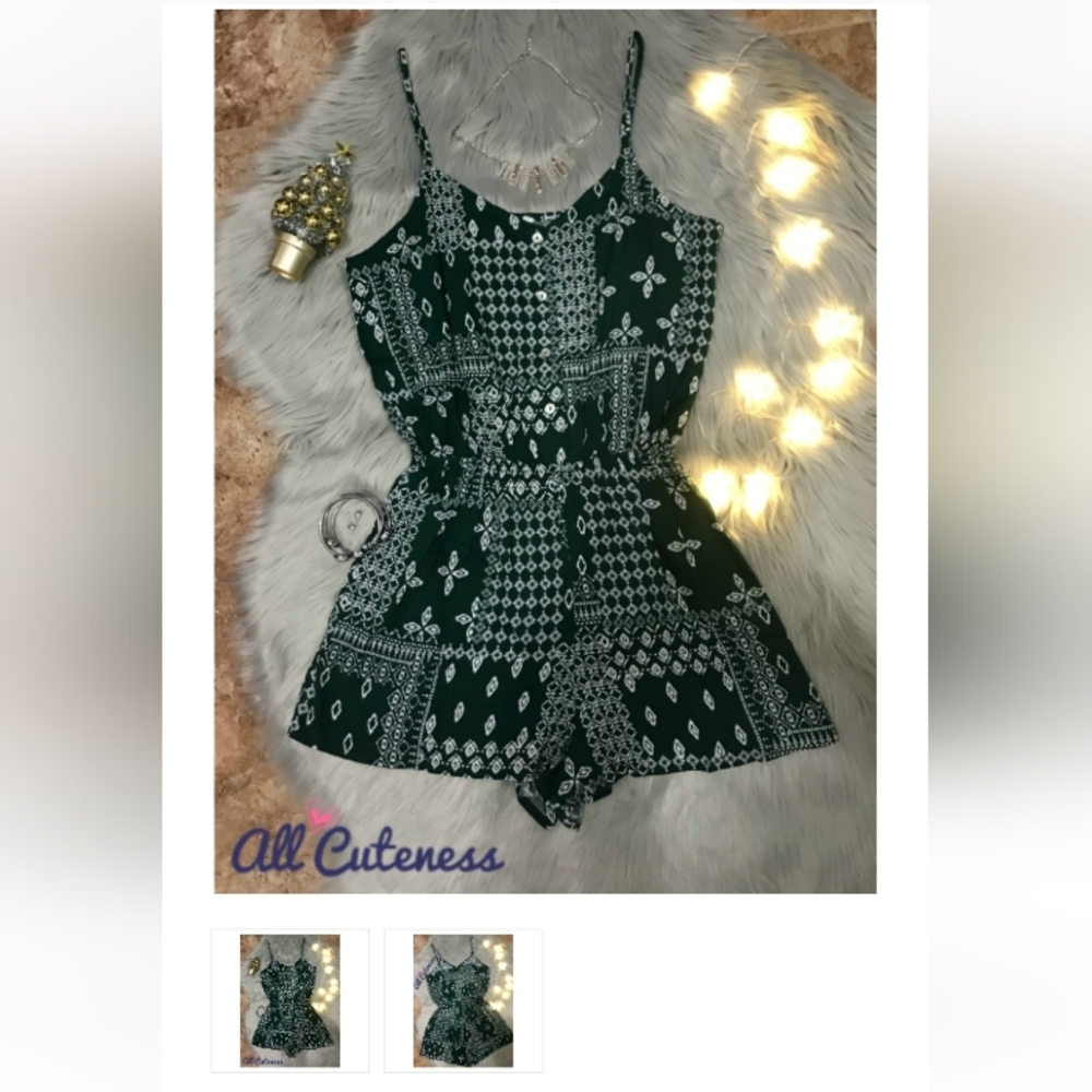 Nine Bird Green Sleeveless Romper Size S